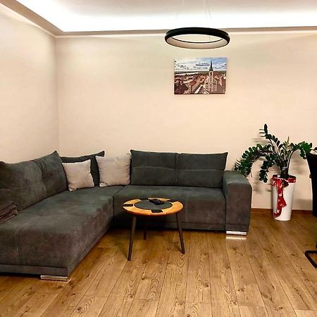 Apartament Sajowy Z Miejscem Postojowym W Garazu Podziemnym Daire Stary Toruń Dış mekan fotoğraf